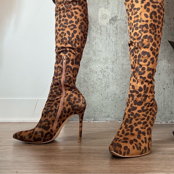 Leopard boots - Picture 5 of 10